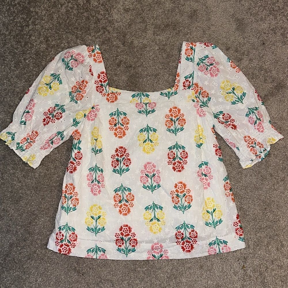 Draper James Maren Floral Top! - Picture 4 of 12